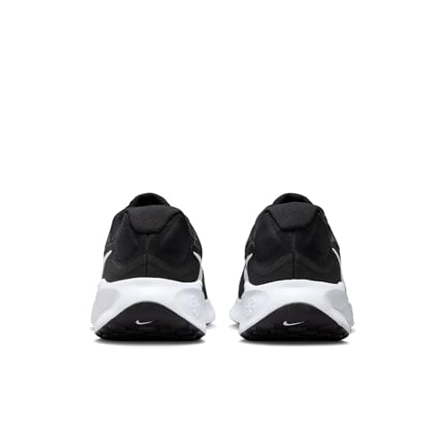 Nike Revolution 7 Black/White 3