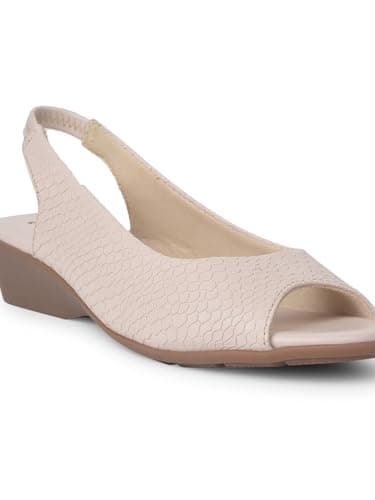 Bata Women's Wedge Heel Sandal - White (5Uk) 5