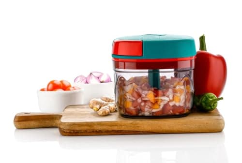 Xmart India Handy Vegetable Chopper, 3 Stainless Steel Blades,Pull Chopper for Onion, Fruits, Dry Fruits, Salad, Nuts, Kitchen Dori Cutter & Food Processor Vegetable Chopper for kitchen-700 Ml 2