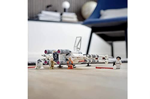 LEGO Star Wars Luke Skywalker’s X-Wing Fighter 75301 Building Kit (474 Pieces) 3