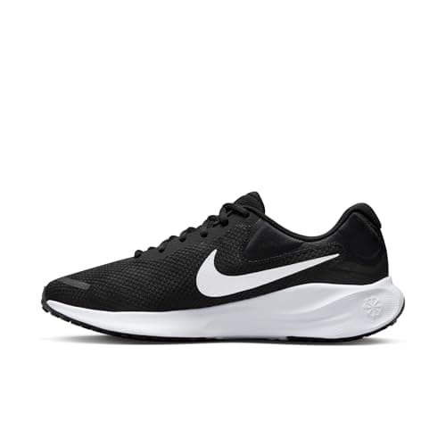 Nike Revolution 7 Black/White 5