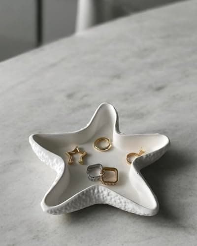 DLASSIE TRENDS Concrete Starfish Trinket Dish, White Jewellery Ring Holder Tray, Decorative Vanity Key Plate, Aesthetic Room Decor
