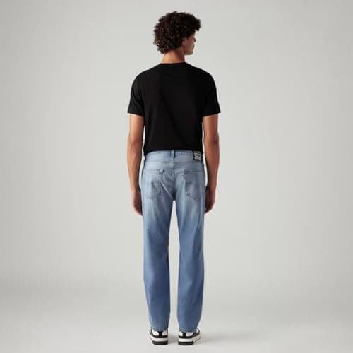 Levi's Men's 541 Light Indigo Tapered Fit Mid-Rise Jeans 2