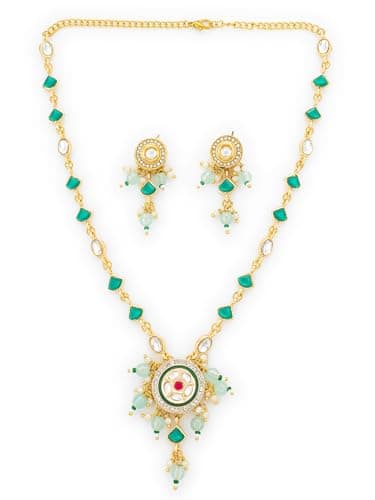 BEVOGUE Traditional Green & White Stone Necklace Set for Women | Gold Plated Brass Jewellery Set with Earrings | Latest Trendy Ethnic Jewellery | Wedding & Festive Gift | Ideal Gift Choice (NK4890)
