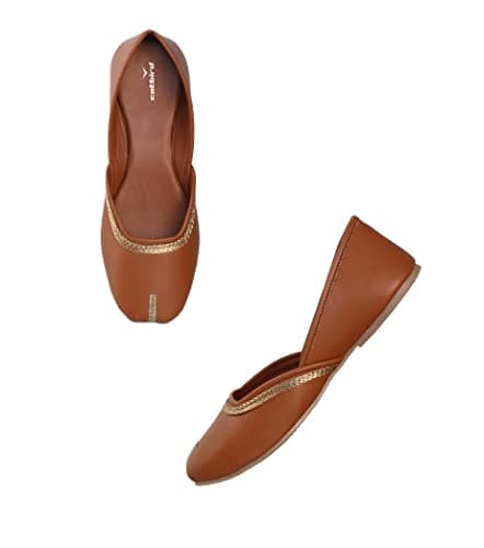 CatBird Women's Tan Mojari Traditional Punjabi Jutti Ethnic Shoes 7 UK 5