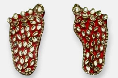 Atheena.Aris Maa Laxmi ji Charan | Maa Lakshmi Kundan Charan Kundan Laxmi Paduka | Laxmi ji Charan for Prosperity and Wealth | Devi Charan for Diwali puja Janmashtmi Navratri Dussehra (Pack of 2) 4