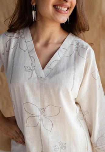 IKLO Natural White Dabu Slub Cotton Hand Printed Co-Ord (Set of 2) 3