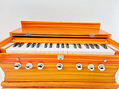 KHALSA MUSICAL Harmonium Beginners and Professionals |7 Stopper | 3 1/4 Octave | Double Bellow | 39 Keys | 2 Reeds (Bass- Male) | 3.2 Octave Hand Pumped Harmonium (Two Fold Bellow, Male Reed)