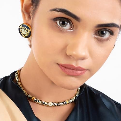 VOYLLA Tahira Bird and Floral Motifs Gold Necklace Set for Women 3