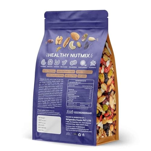 GreenFinity Premium International Healthy Nutmix 1kg, Dried Almonds, Black Raisins, Cashewnuts, Cranberries, Green Raisins & Many More. 2