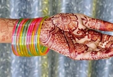PROVELAA Jelly Bangle Set for Women | Glossy Transparent Bangles | Lightweight Flexible Chudi Set for Daily Wear, Party & Festive Use (Multi, 2.4) 4