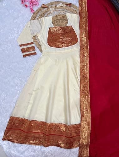 Chanderi Cotton Fabric Anarkali Dress Set with Jacquard Weaving and Zari Border, Traditional Indian Ethnic Wear Gown for Weddings, Festivals, and Special Occasions (Women, Cream Red, L) 4
