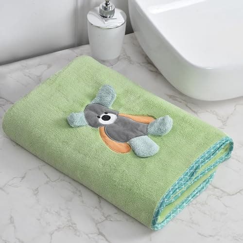 UrbanLeaf Premium Microfiber Kids Bath Towels Quick Drying Towels for Unisex Kids Cartoon Print Baby Towel for Boys and Girls (Pack of 1, Pista Green) 250 TC