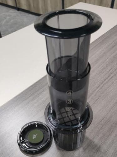 LIXN Coffee and Espresso Maker Manual Machine Black Coffe Maker Compressed Coffee 2