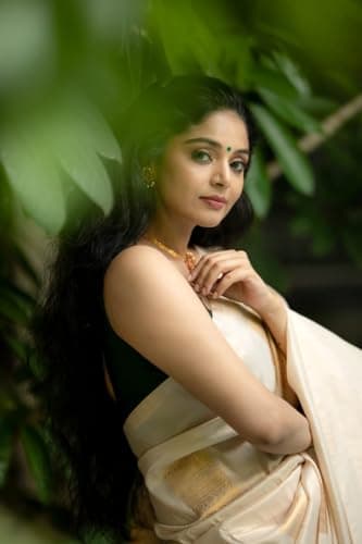 Flosive Premium Banarasi Silk Saree Cream with Elegant Zari Weaving Border Classic Ethnic Saree for Women with Blouse Piece 4