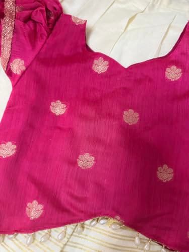 Picksparrow Pattu Pavadai Kerala Kasavu Lehenga for Girls Onam (3-4 Years) 4