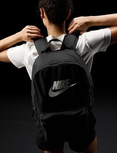 NIKE Unisex's Western Black/White 2