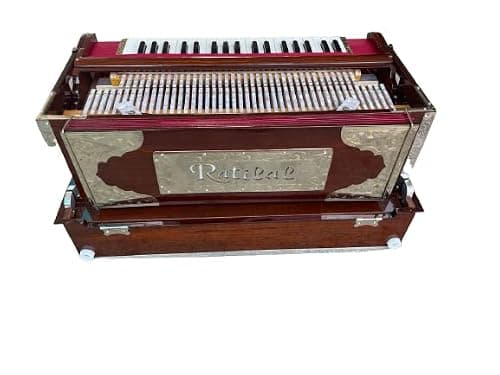 RJM 3 Line 9 Scale Portable Harmonium with Coupler (Black) 2
