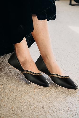 CatBird Women's Black Mojari Traditional Punjabi Jutti Ethnic Shoes 7 UK 2
