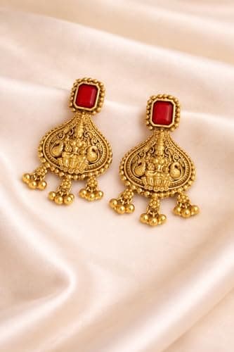 Visaga Aura Premium South Indian Lakshmi Temple Jewellery Necklace Set for Girls & Women –Lightweight Antique Gold Plated Goddess Lakshmi Pendant Necklace with Orange Stone, Traditional Ethnic Wedding 3