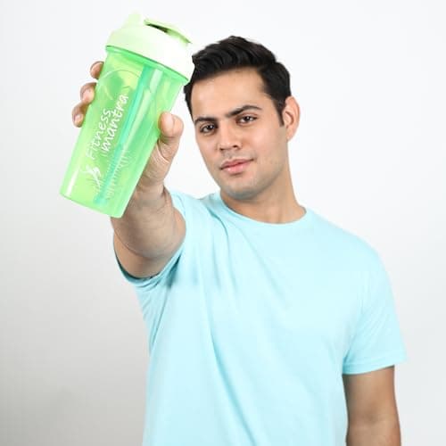 Fitness Mantra® 700ml Classic Shaker Bottle for Men & Women [Capacity 700 ml (Lime, 700ml)