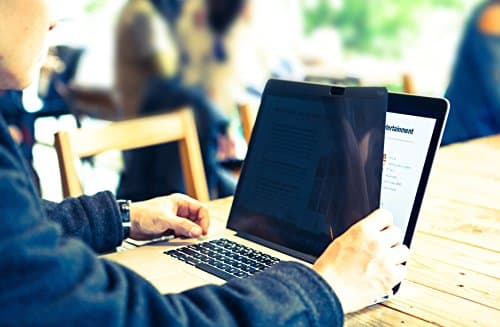 Targus ASM154MBP6AP-60 15.4-inch Magnetic Privacy Screen (Black) for Apple MacBook Pro 4