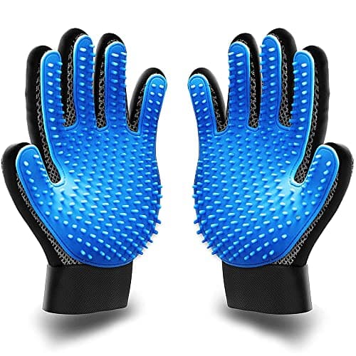 KENNELS & KATS [Premium]Pet Grooming Glove Gift Set. Deshedding Glove For Easy,Mess-Free Grooming Of Pets With Long/Short/Curly Fur. 1 Pair Gentle,Pet Hair Remover Mitt+Free Bath Brush & Storage Bag