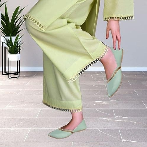 CatBird Women's Green Mojari Traditional Punjabi Jutti Ethnic Shoes 4 UK 2