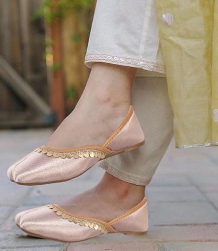 CatBird Women's Pink Lace Work Ethnic Shoes Traditional Mojari Punjabi Jutti 6 UK 2