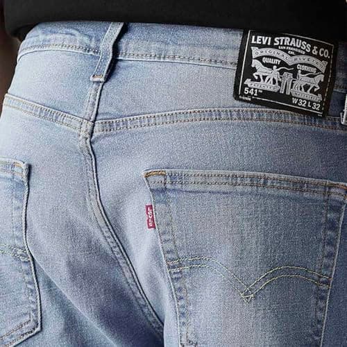 Levi's Men's 541 Light Indigo Tapered Fit Mid-Rise Jeans 4