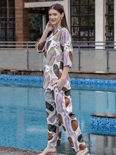 TITTLI Printed Rayon Fabric Mandarin Collar Tunic Kurti & Trouser Co-Ord Set for Women | Casual Wear Two Piece Outfit | Summer Co-Ord Set for Women | Available Sizes - L, XL, XXL Green 4