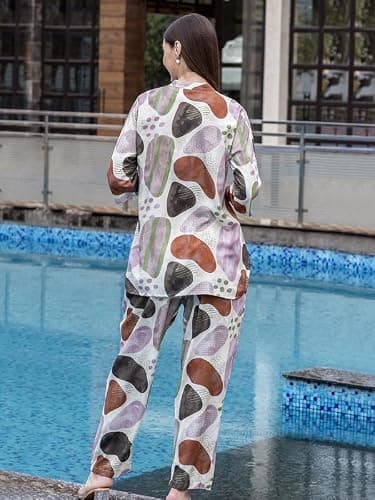 TITTLI Printed Rayon Fabric Mandarin Collar Tunic Kurti & Trouser Co-Ord Set for Women | Casual Wear Two Piece Outfit | Summer Co-Ord Set for Women | Available Sizes - L, XL, XXL Green 2